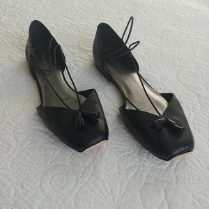 Nine West Black Square Toe Strappy Flats Sz 10M